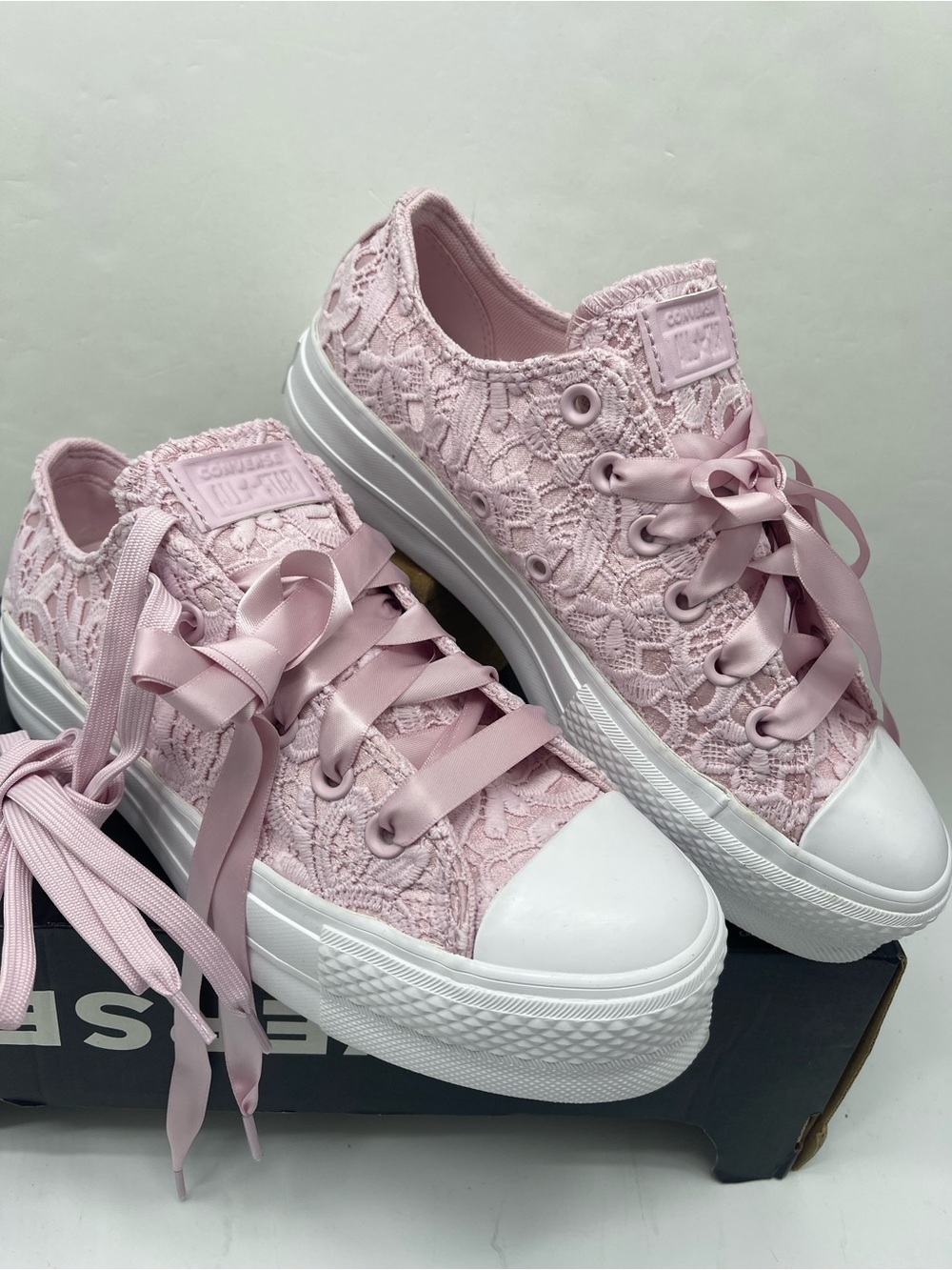 Converse A15006C CTAS LIFT OX
SUMMIT PINK/SUMMIT PINK/WHITE Platform Sneakers - Picture 8 of 16